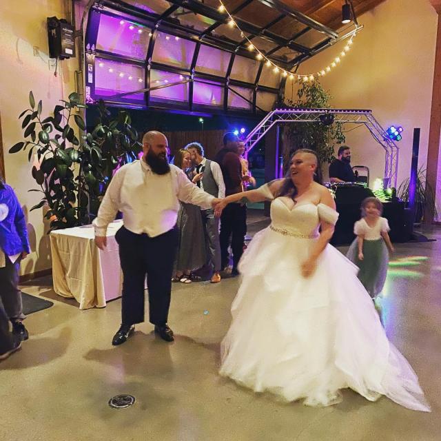 Last night we celebrated the marriage of our amazing Brewer, Brian and his beautiful bride, Leighton! Congratulations to the newlyweds! 
Join us this weekend to try Brian’s wedding brew; “Old, New, Borrowed & Blue”, a Blueberry Muffin Berliner Weisse. 💞
•
•
•
#newlyweds #brewerlife #coloradowedding #wedding #bluemoonbeer #marriedlife #perfectcouple #inlove #congratulations #denverwedding